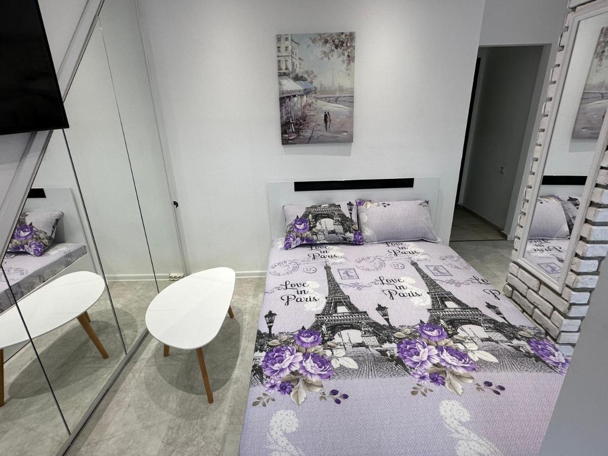 Lovely Studio In Бургас Экстерьер фото